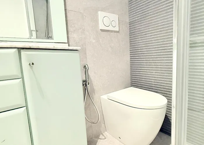 Appartamento N305 - Numana, Comodo Trilocale Con Giardino Numana